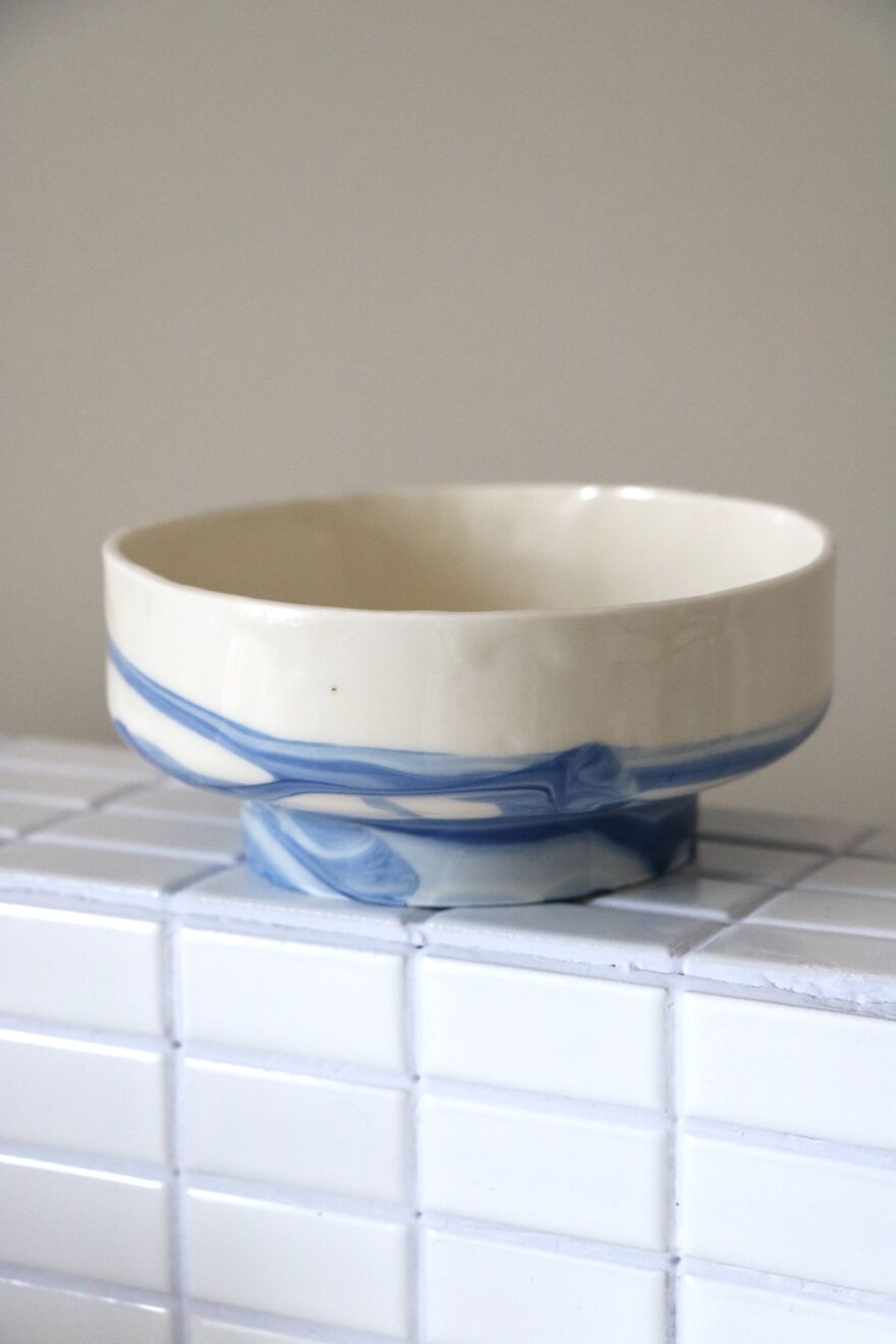 Bowl with blue glaze detail