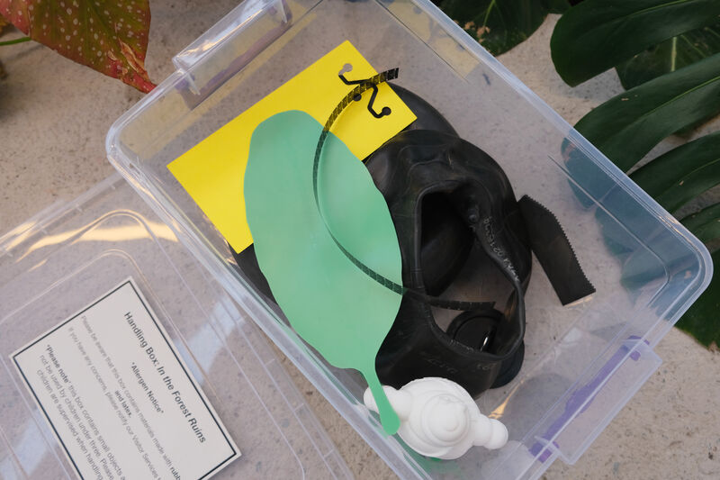 Content of handling box for Adrian Balseca's exhibition