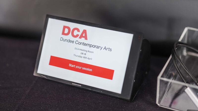 A screen that indicates online sessions