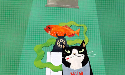 Mildred the Gallery Cat looks at a surreal artwork