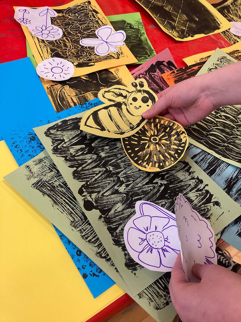 Prints and drawings of nature, flowers and bees